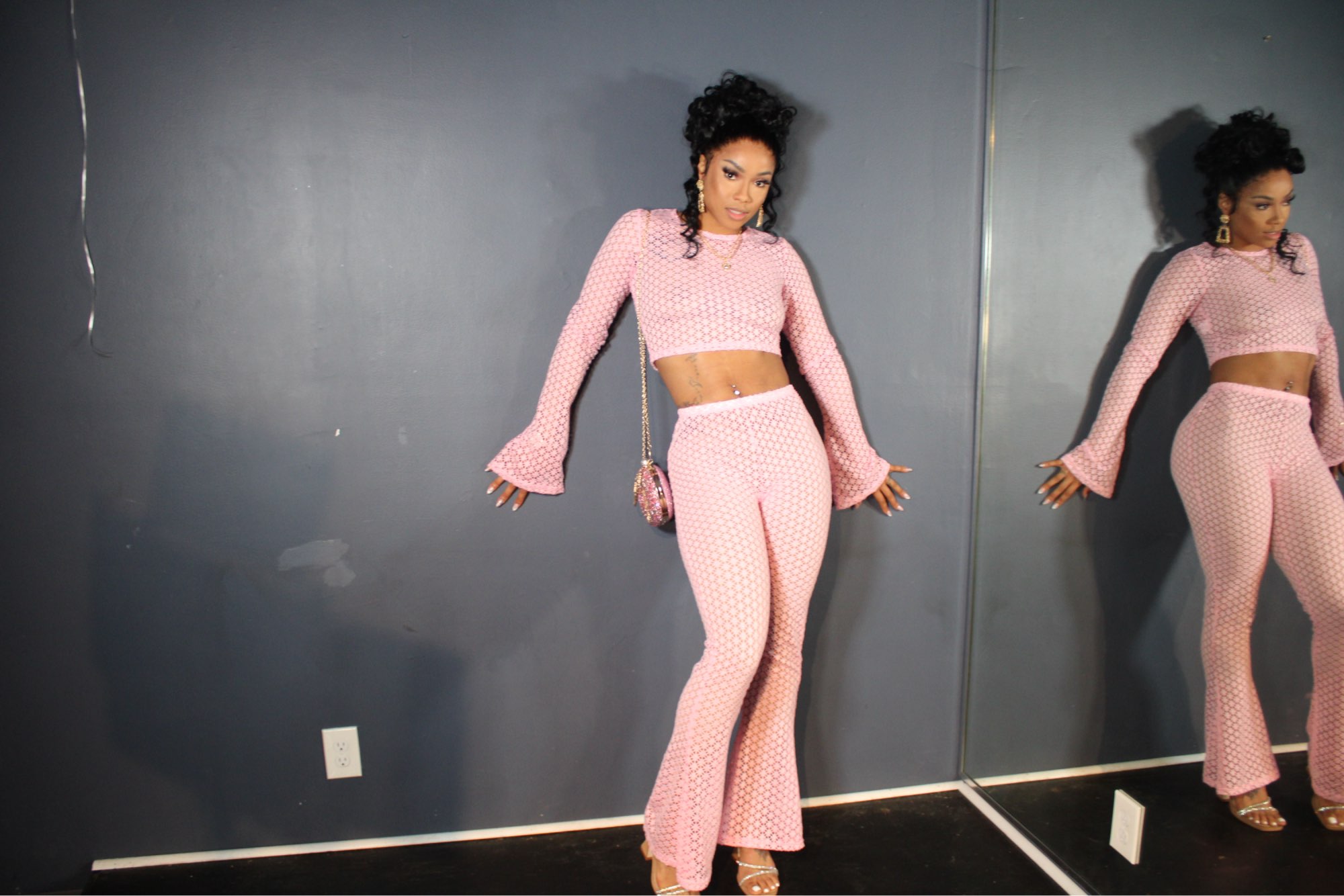 Pink Mesh Flare Leg Set